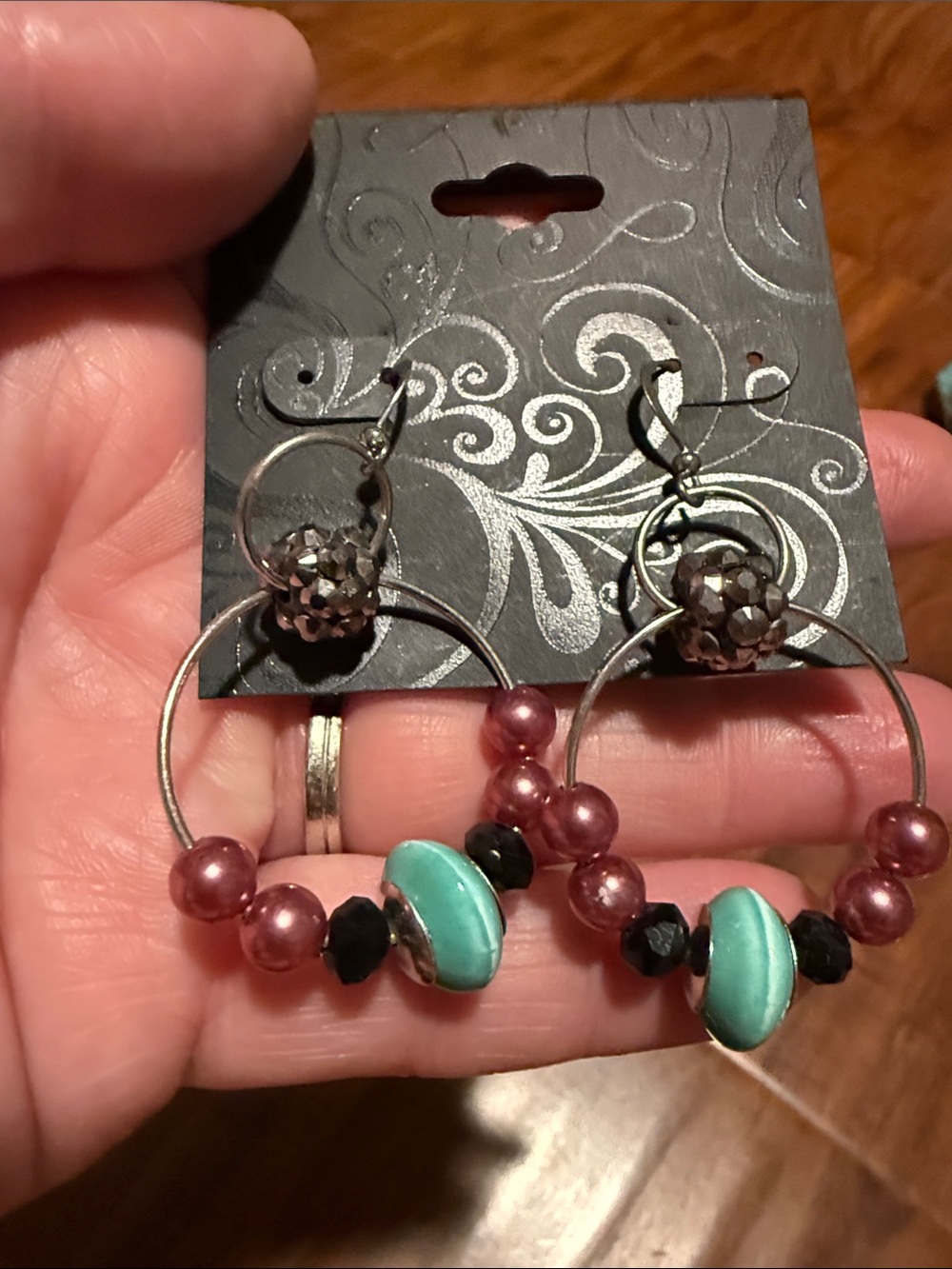 10/$30 beaded dangle earrings